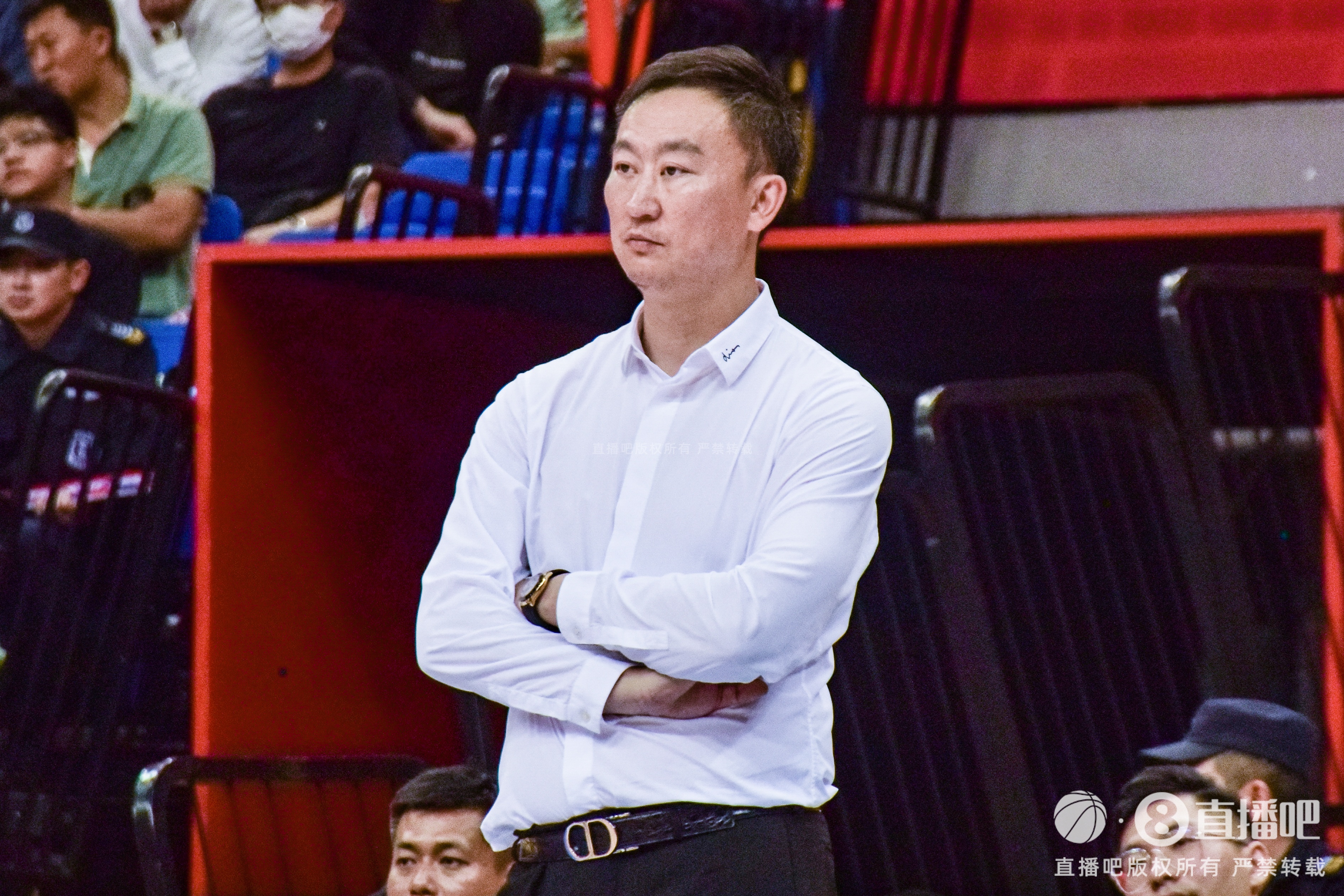 国际足联官方中文网站-刘维伟：引进泰肖恩·克劳福德对队伍的轮转有帮助 他还在磨合中