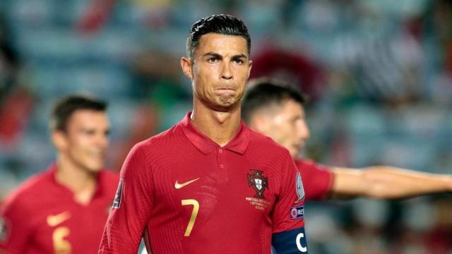 世界杯-36岁 111球 C罗仍不服老 “要为儿女们进更多球”